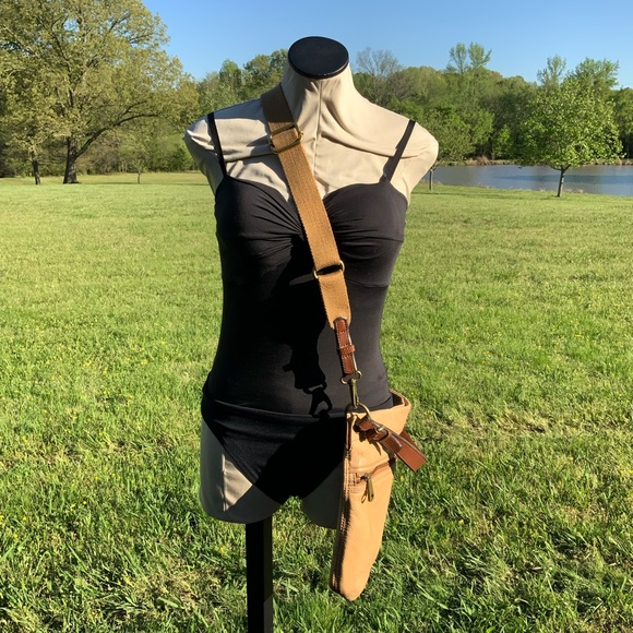 Vintage Fossil Explorer Crossbody Bag - Picture 5 of 12